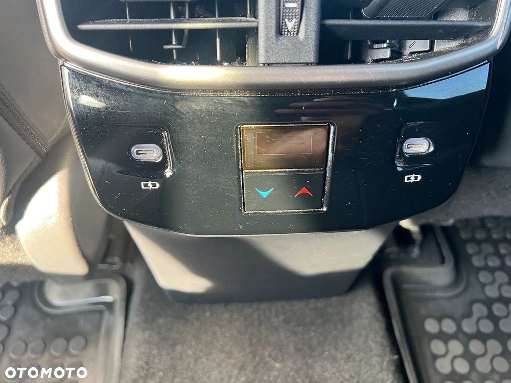 Lexus RX - 24