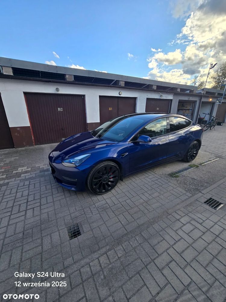 Tesla Model 3 Performance AWD - 2