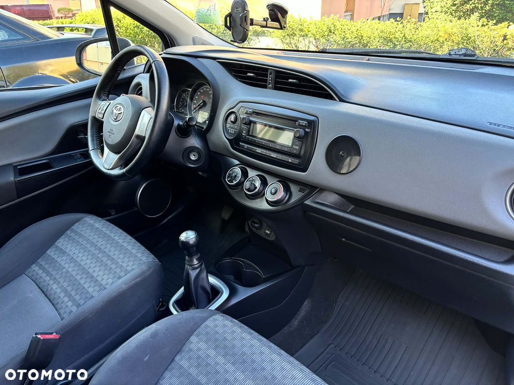 Toyota Yaris 1.0 Life EU6 - 5