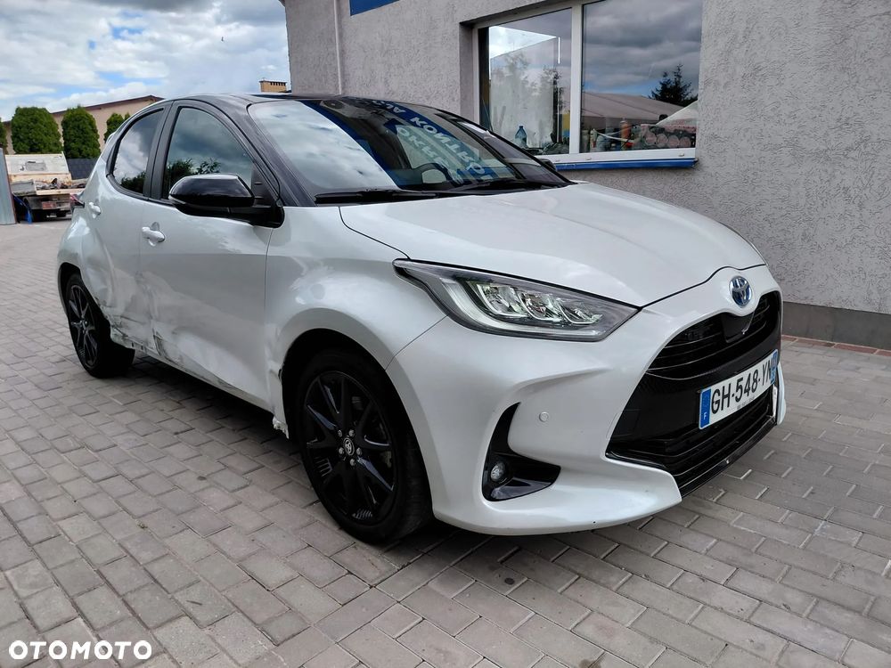 Toyota Yaris - 11