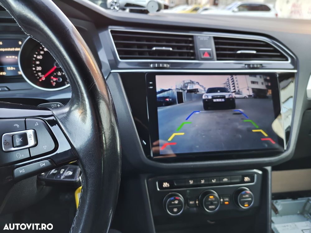 Volkswagen Tiguan 2.0 TDI 4Mot DSG Comfortline - 11