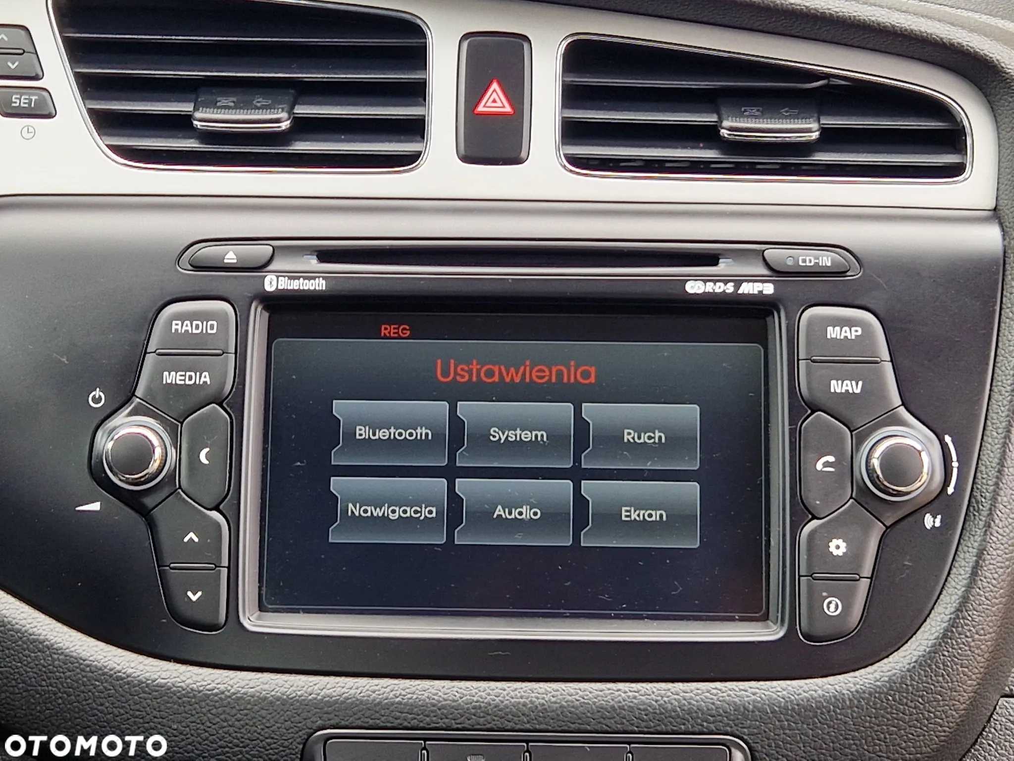 Kia Ceed 1.6 GDI Platinum Edition - 31