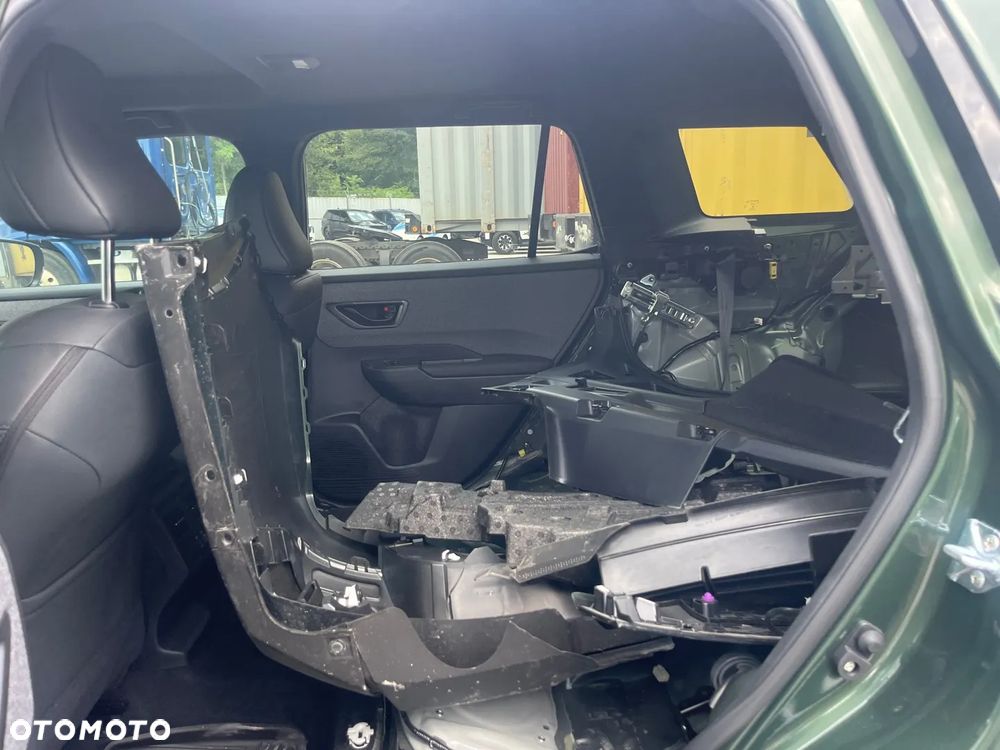 Subaru Outback 2.5i Platinum (EyeSight) Lineartronic - 29