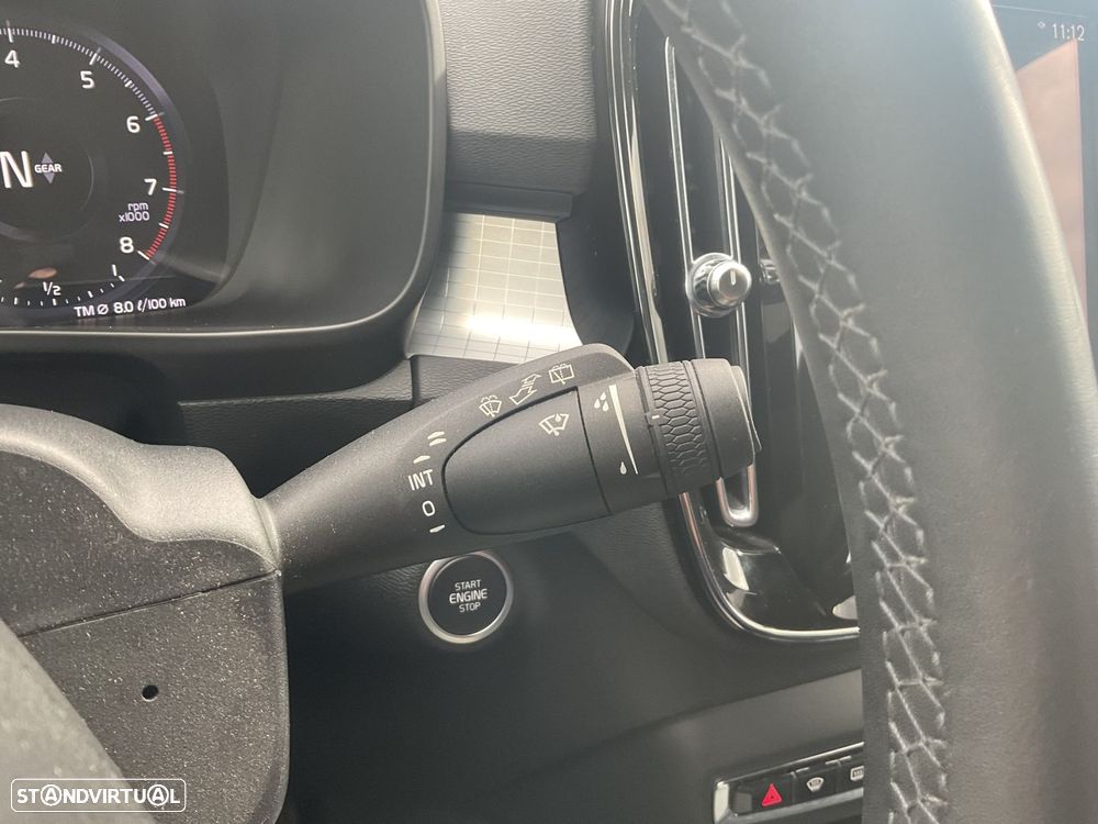 Volvo XC 40 1.5 T3 Momentum - 39