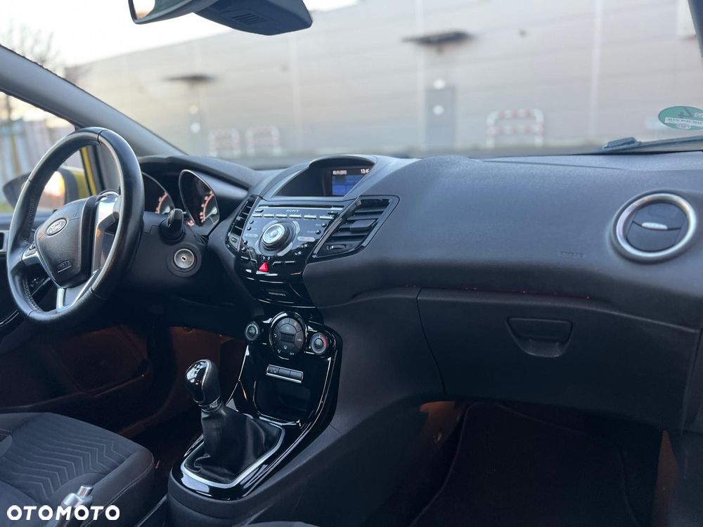Ford Fiesta 1.0 EcoBoost STart-Stop Titanium - 6
