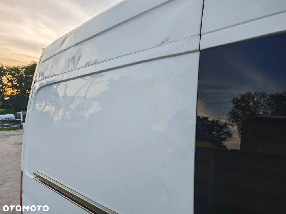 Mercedes-Benz Sprinter - 19