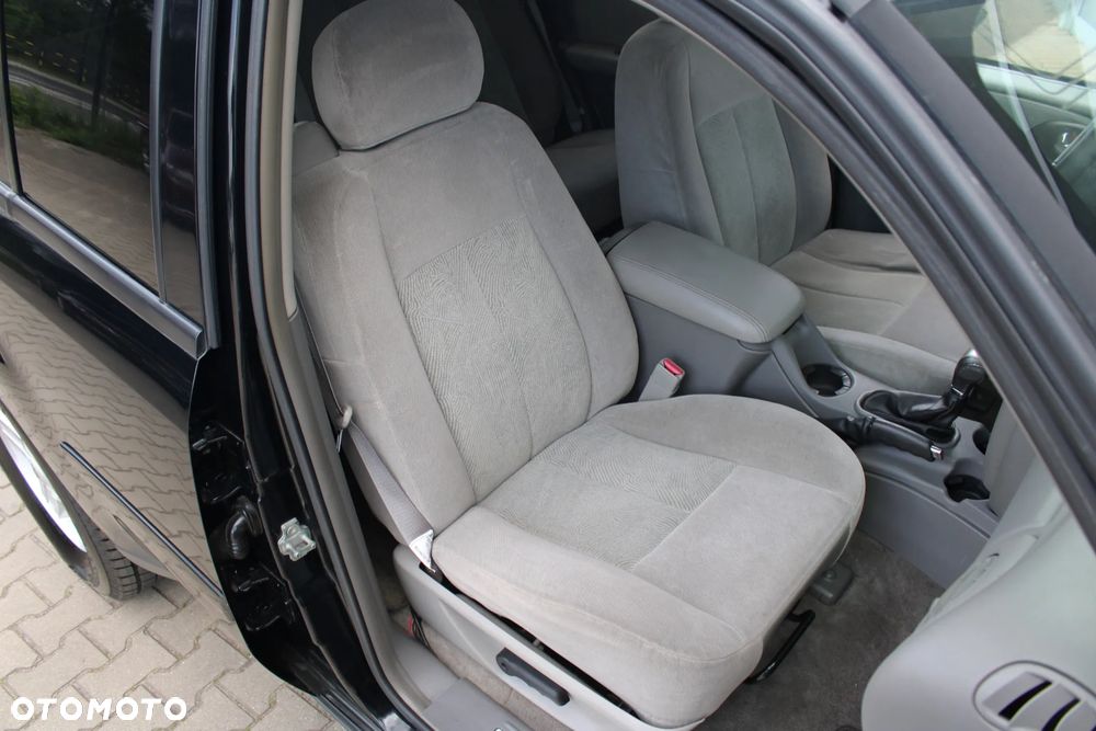 Chevrolet Trailblazer 4.2 LS - 19