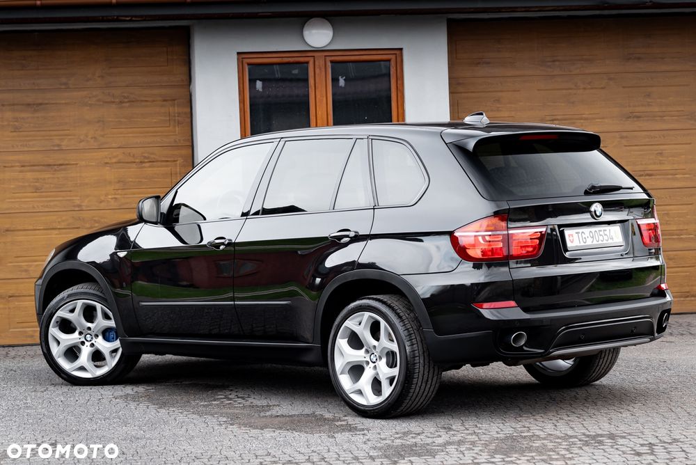BMW X5 xDrive40d - 14