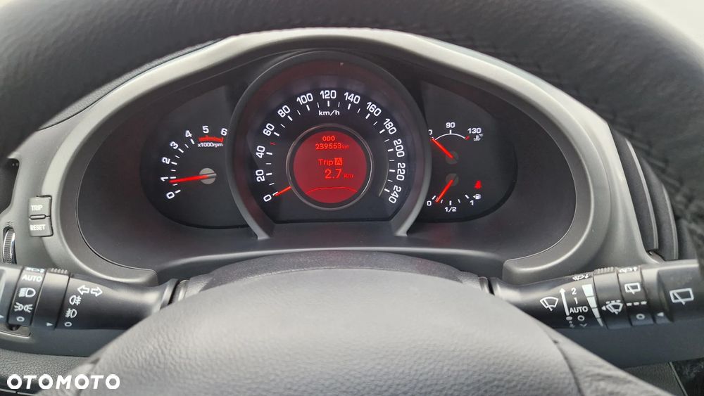 Kia Sportage 1.7 CRDI 2WD Spirit - 29