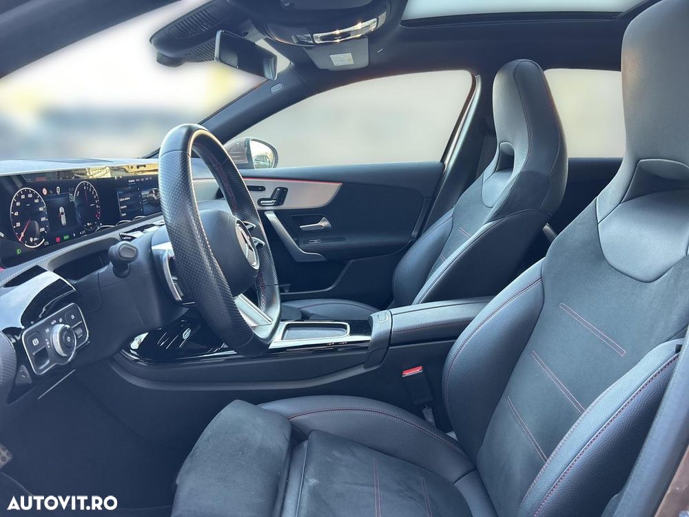 Mercedes-Benz A - 14