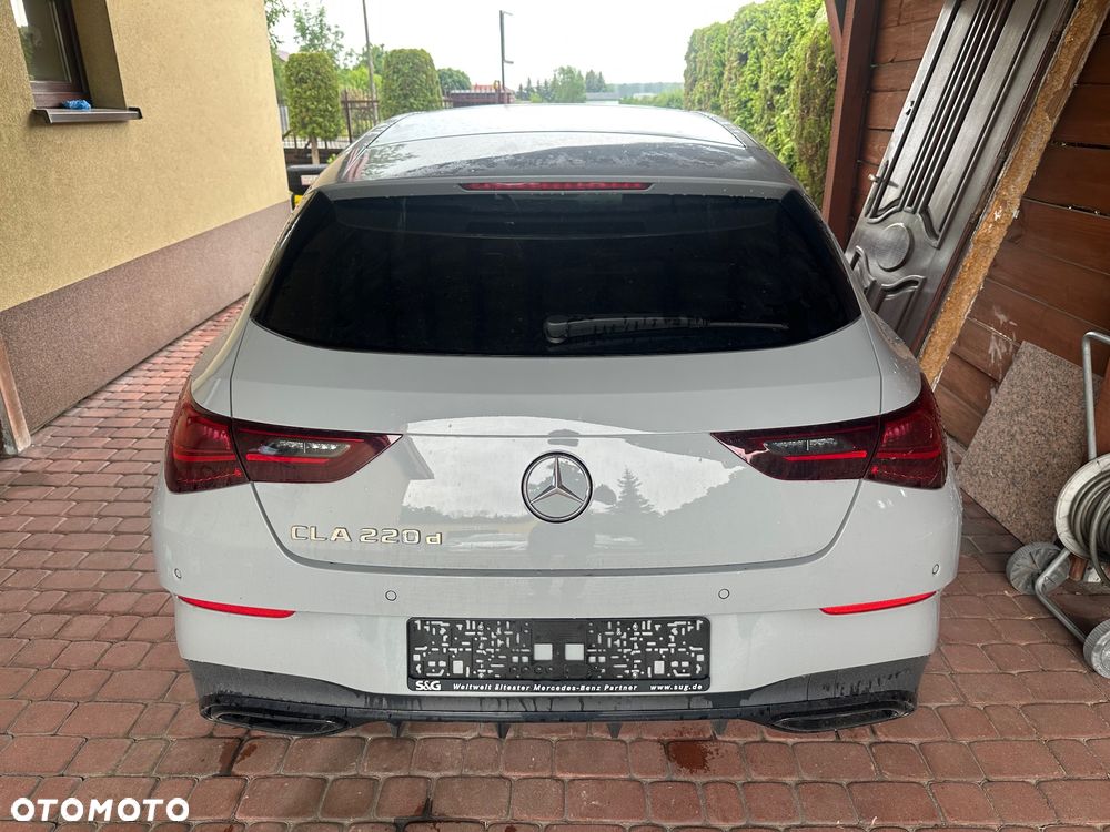 Mercedes-Benz CLA 220 d AMG Line 8G-DCT - 13