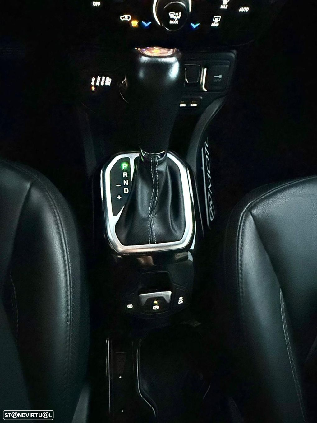 Jeep Renegade - 19