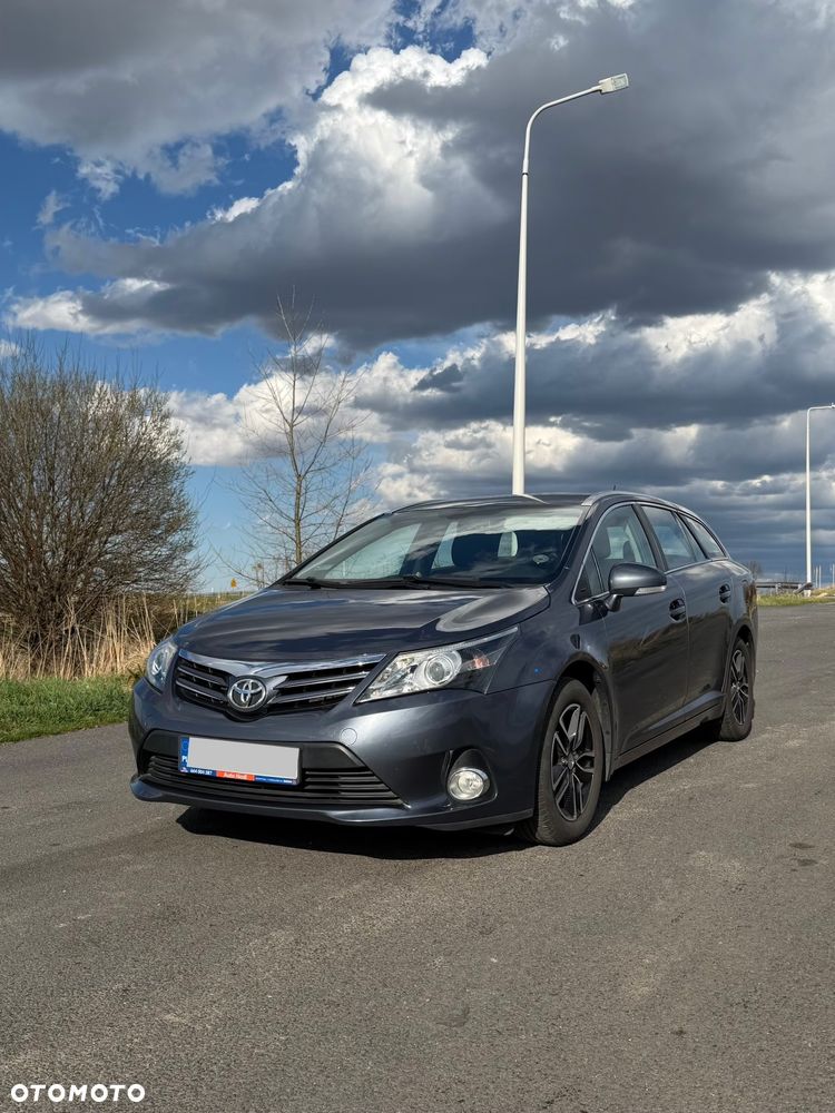 Toyota Avensis 1.8 Sol EU5 - 3