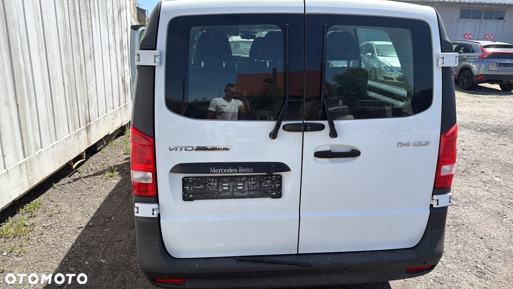 Mercedes-Benz Vito Tourer Kompakt SELECT - 12