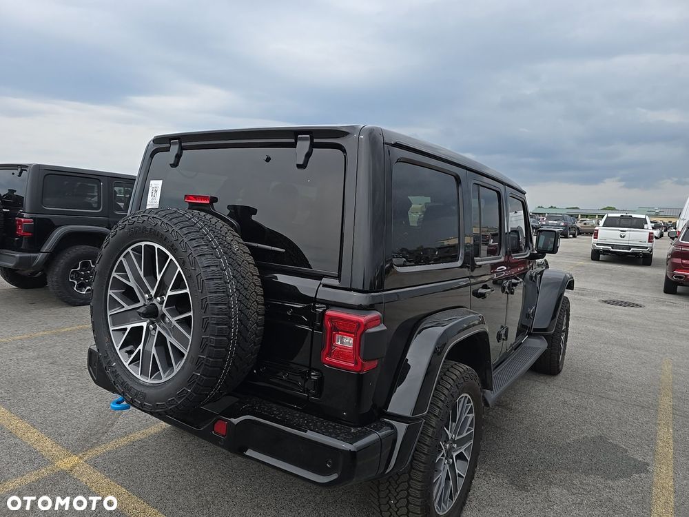 Jeep Wrangler - 6