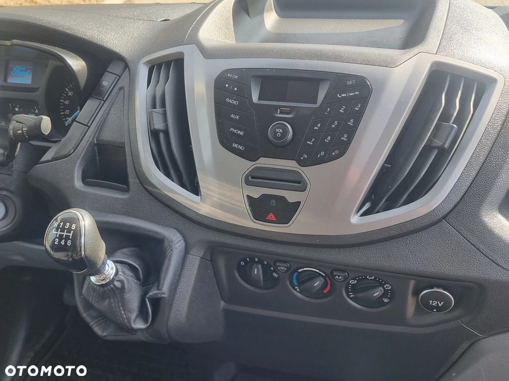 Ford Transit - 16