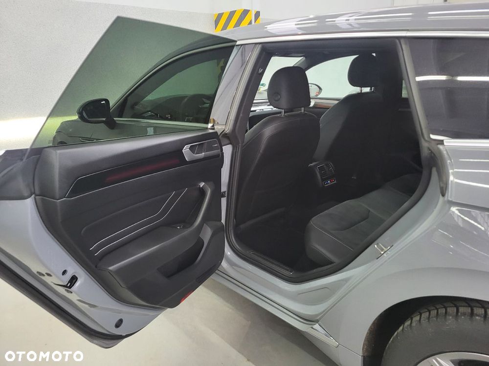 Volkswagen Arteon 2.0 TSI R-Line DSG - 15