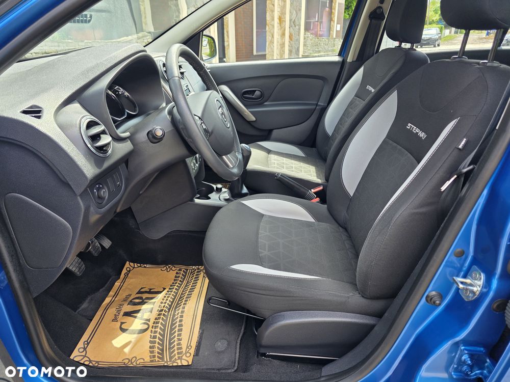 Dacia Sandero Stepway 0.9 TCe Laureate S&S EU6 - 6