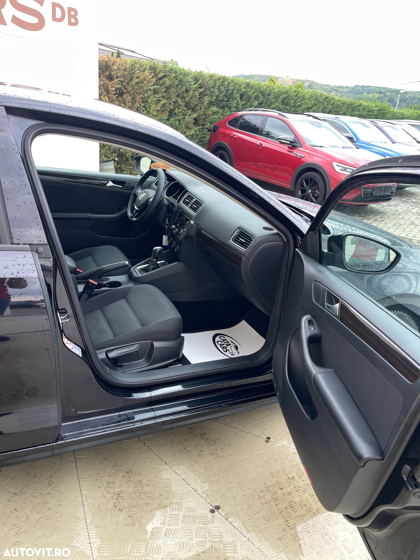 Volkswagen Jetta - 22