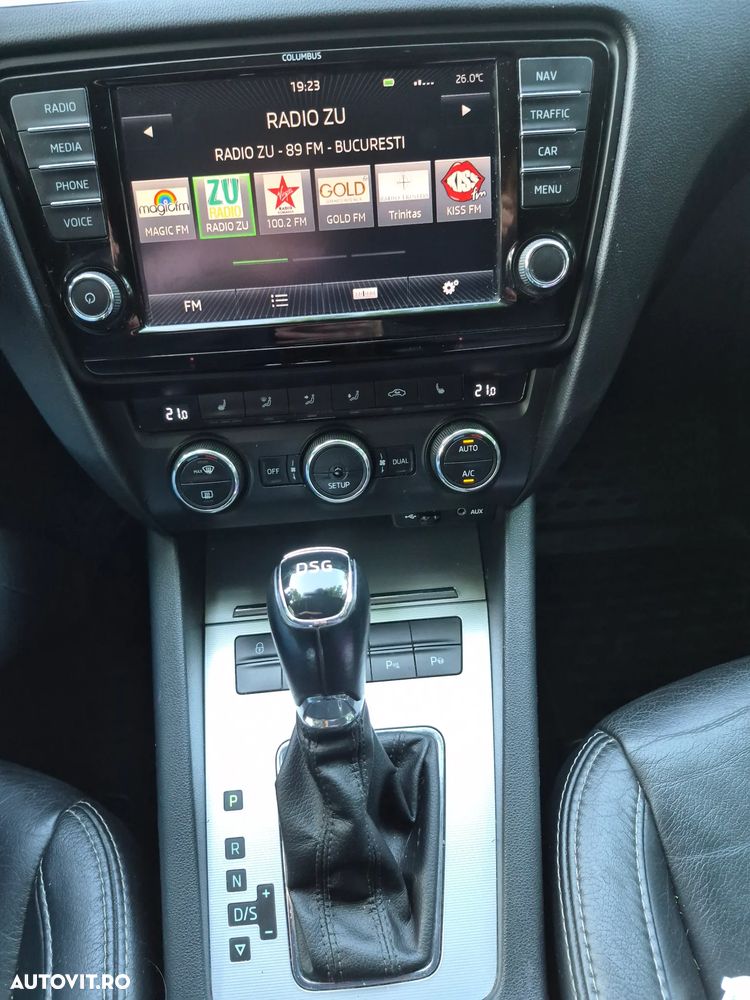 Skoda Octavia 1.6 TDI Green tec DSG Elegance - 13