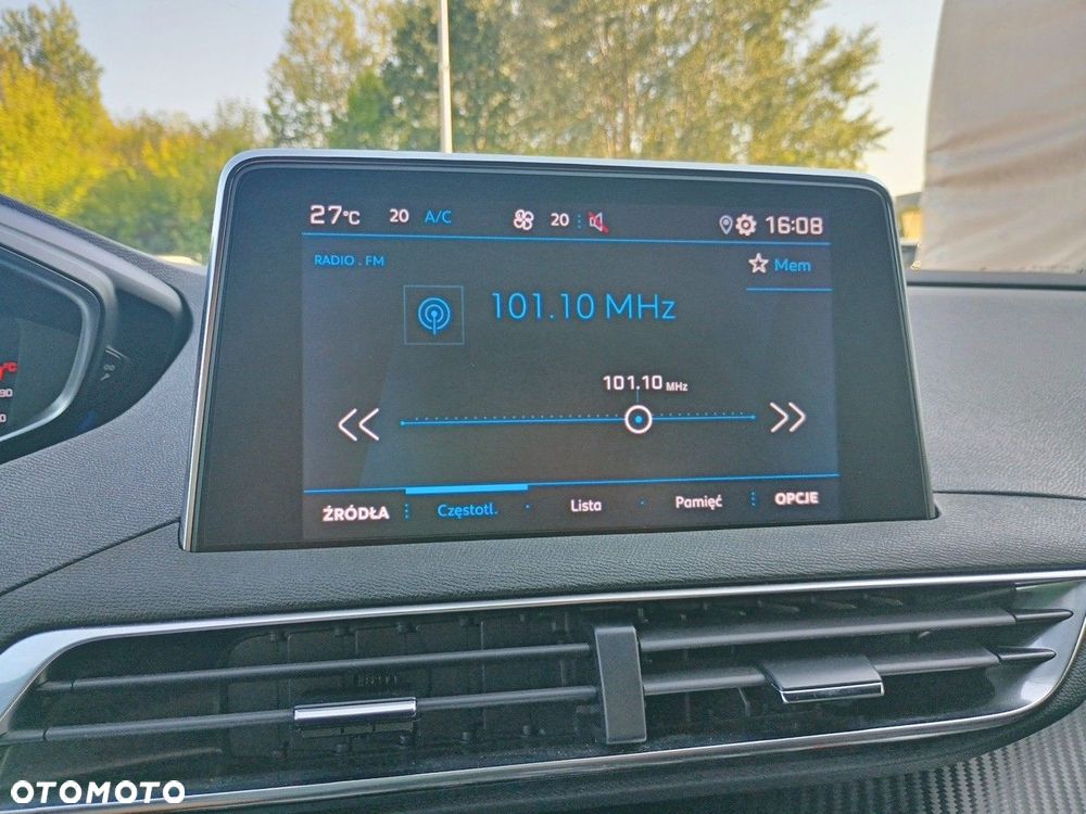 Peugeot 3008 1.2 PureTech Allure Pack S&S EAT8 - 21