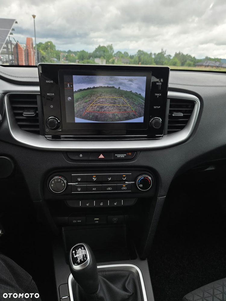 Kia Ceed 1.0 T-GDI 100 OPF Edition 7 - 21
