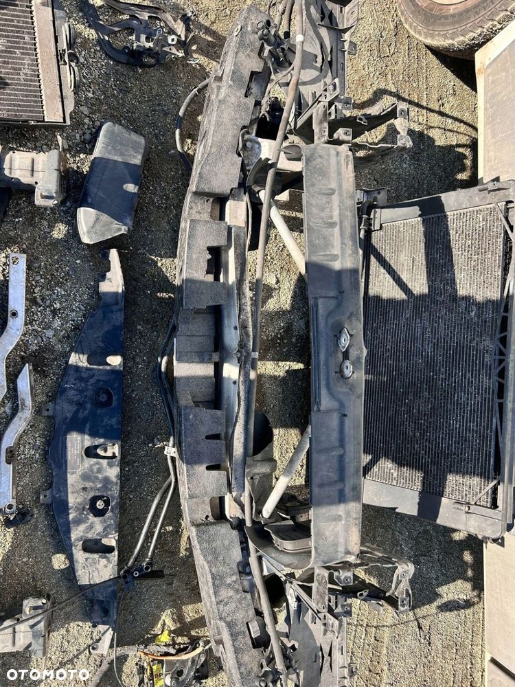 BMW 5 F10 F11 2010 ALPINA D5 PAS PRZEDNI 535D CHŁODNICE - 7