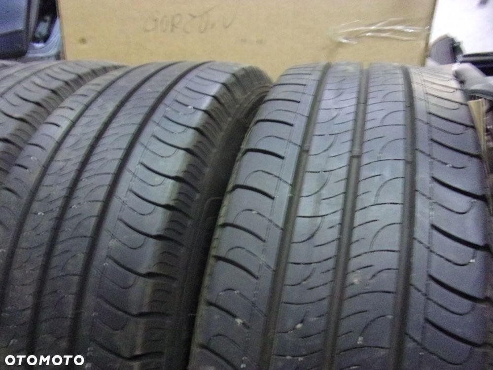 Komplet opon letnich 195/60 R16C 99/97H Good Year Efficient Grip Cargo - 4