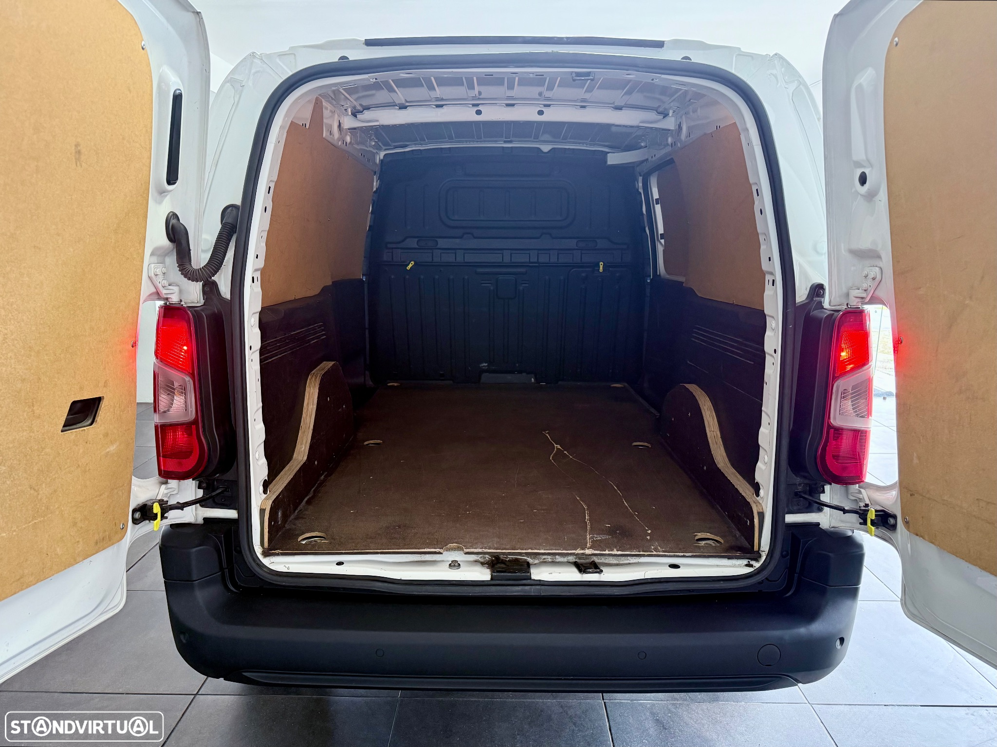Peugeot Partner 1.5 BlueHDi Pro Longa 3L - 16