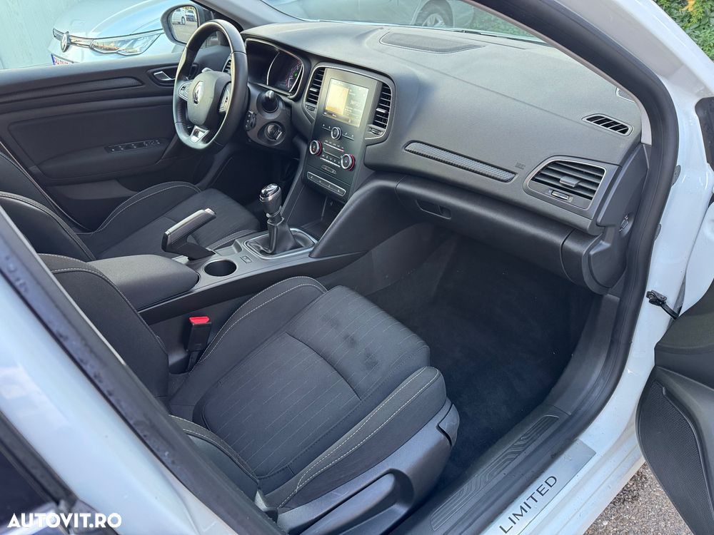 Renault Megane BLUE dCi Limited - 32