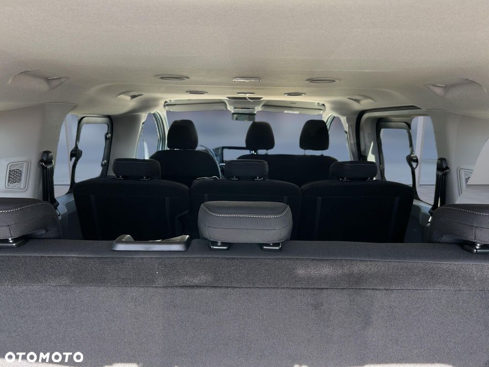 Volkswagen Transporter Kombi L2H1 M1 - 19