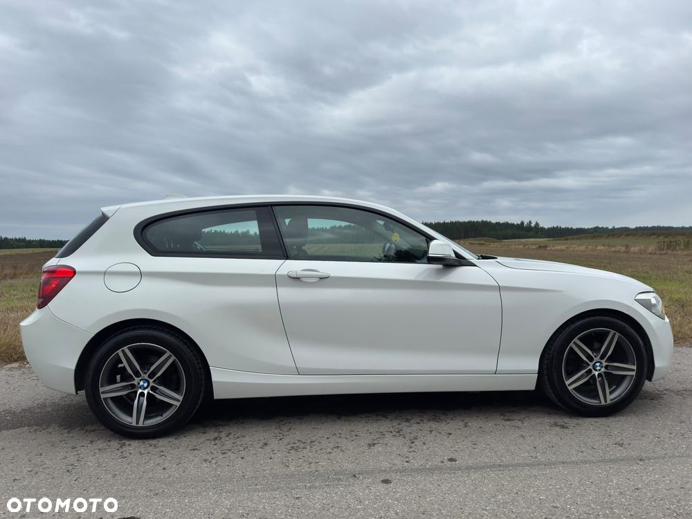BMW Seria 1 116d - 14