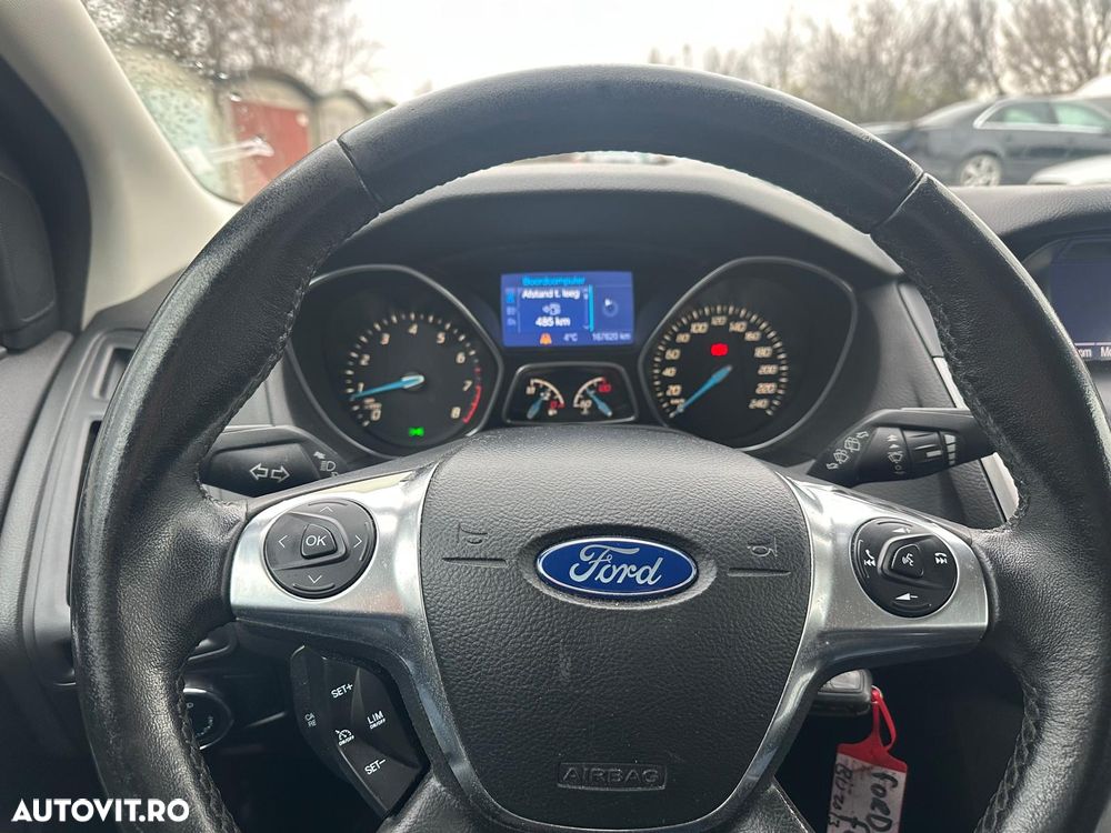 Ford Focus 1.0 EcoBoost Start-Stopp-System SYNC Edition - 11