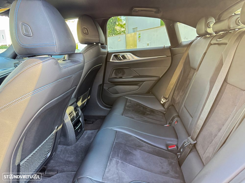 BMW i4 eDrive40 Pack Desportivo M - 17