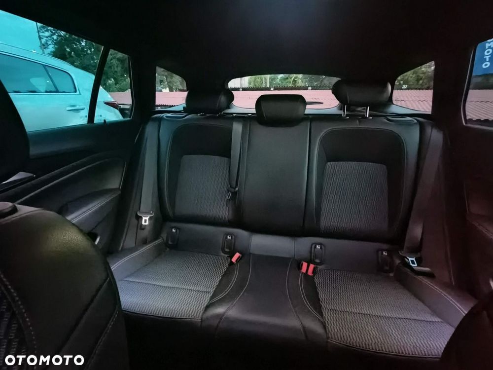 Opel Insignia - 3