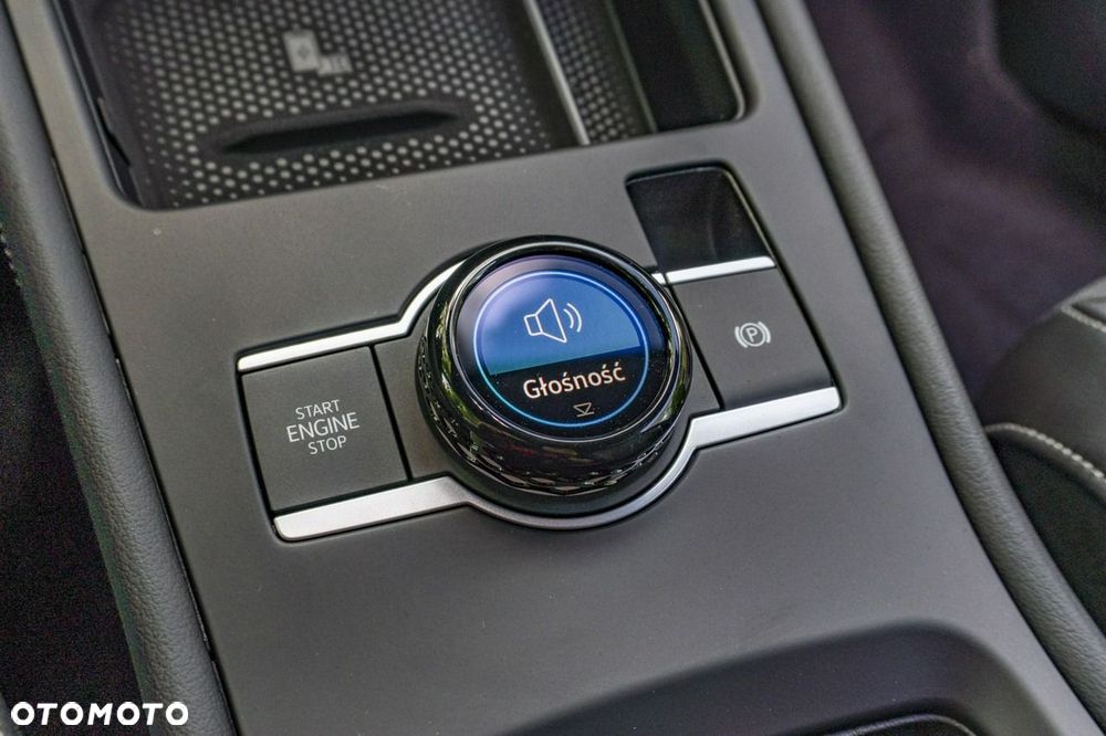 Volkswagen T-Roc - 35