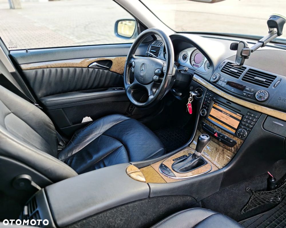 Mercedes-Benz Klasa E - 13