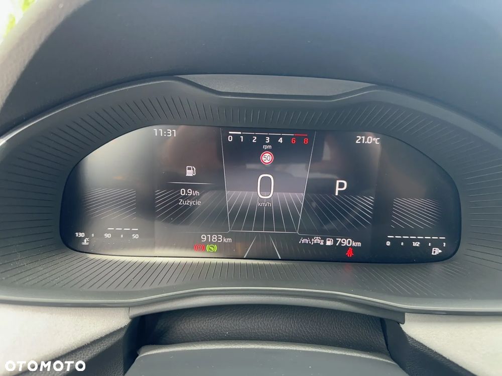 Skoda Scala 1.5 TSI Selection DSG - 16