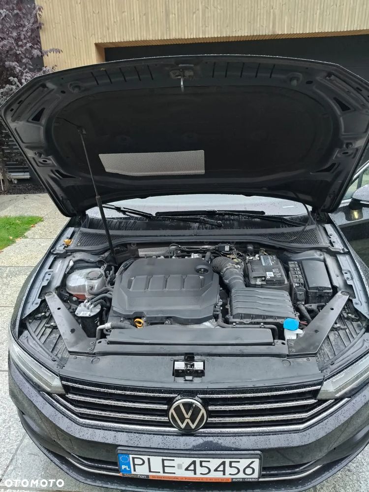 Volkswagen Passat 2.0 TDI SCR DSG Business - 5