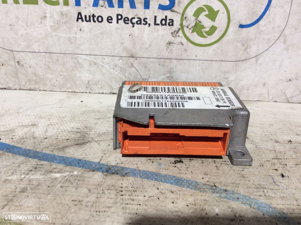 Centralina de airbag Mercedes E W210 Ref. 0018202126 - 2