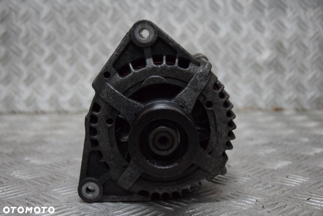 LAND ROVER DISCOVERY I 300 3.9 ALTERNATOR - 6