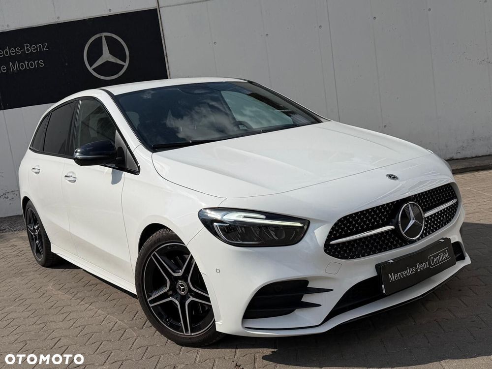 Mercedes-Benz Klasa B 220 4-Matic AMG Line 7G-DCT - 3
