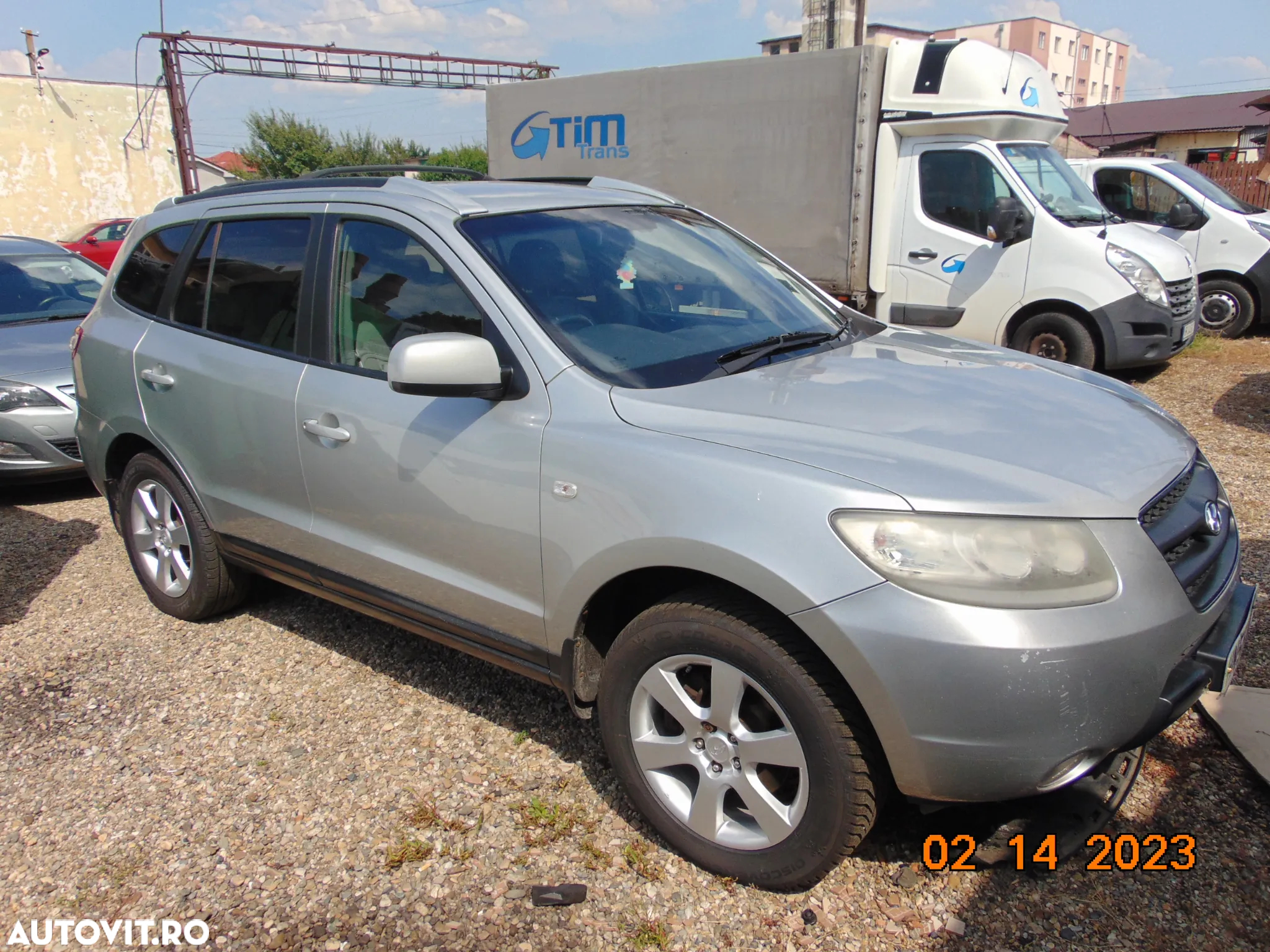 Dezmembrez Hyundai Santa fe 2 motor 2.2 cutie automata 4x4 culoare gri jante aliaj r18 - 2