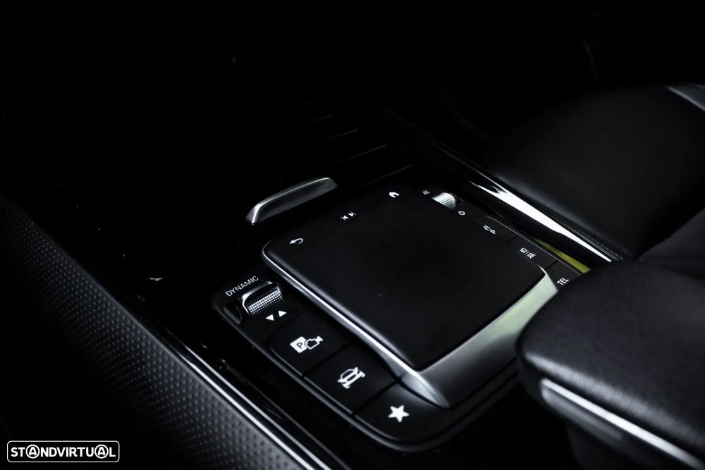 Mercedes-Benz GLB 180 d Progressive - 21