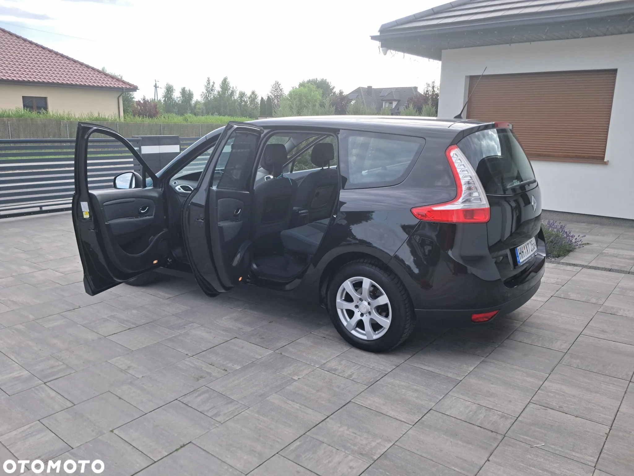 Renault Grand Scenic 1.6 16V 110 Authentique - 24