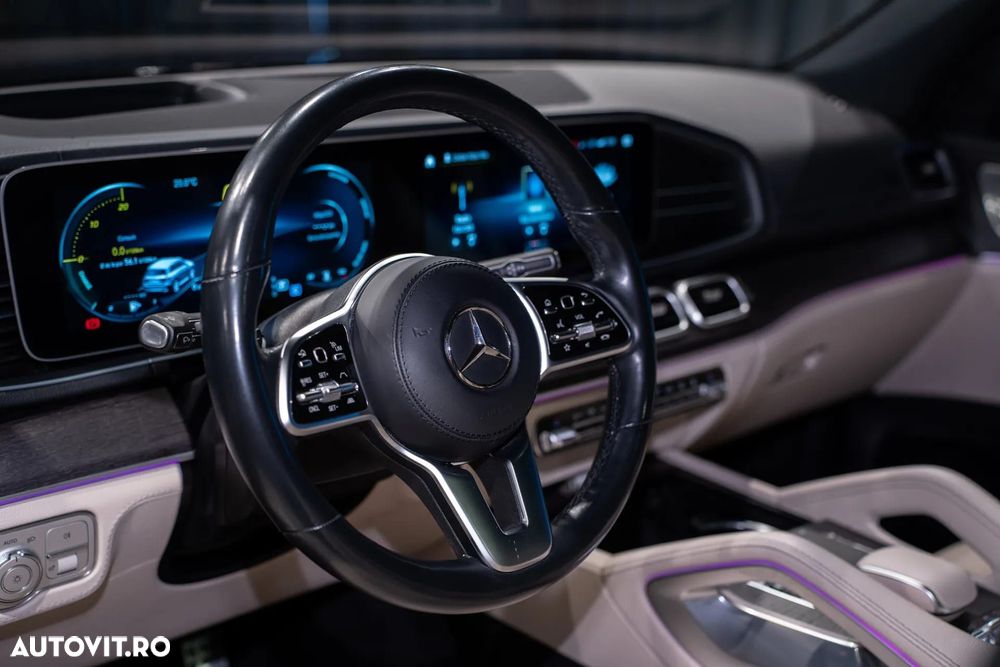 Mercedes-Benz GLS - 20