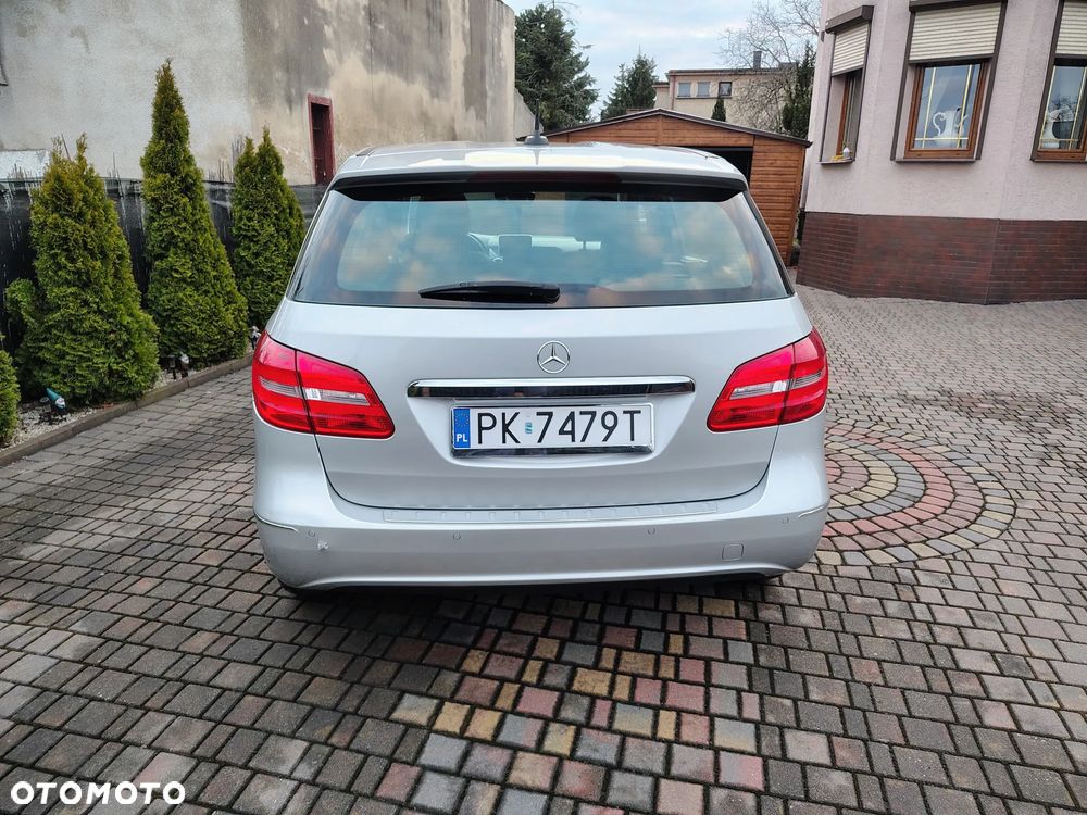 Mercedes-Benz Klasa B 180 (CDI) d 7G-DCT - 6