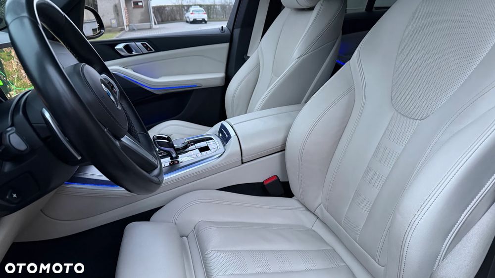 BMW X5 xDrive25d Sport-Aut - 27