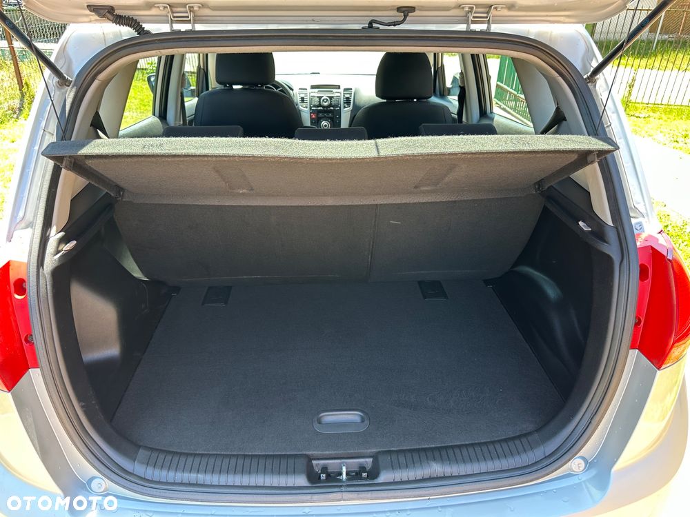 Kia Venga 1.4 CVVT Edition 7 - 19