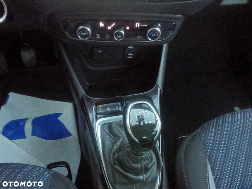 Opel Crossland X 1.2 Start/Stop Innovation - 39